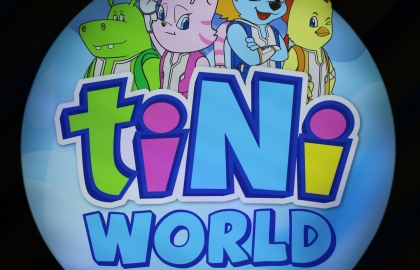 Tini World